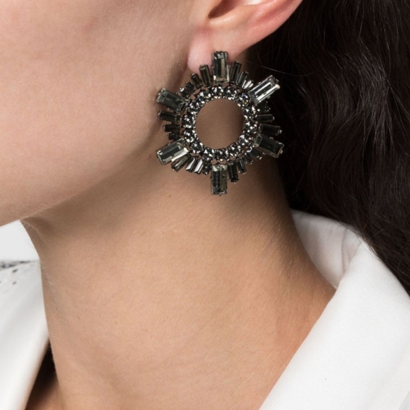 💯 Authentic Amina Muaddi Begum Black Jeweled Mini Earrings - Picture 1 of 12